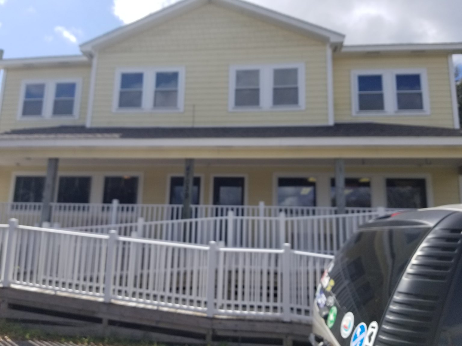 About Beads & Grinds coffee shop in Buxton, NC on Cape Hatteras